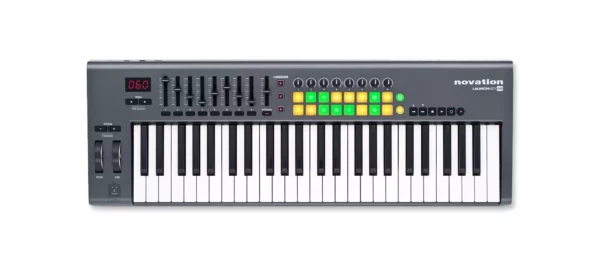 Novation Launchkey 49 - Occasion, avec housse Roland