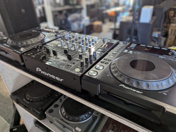 Pioneer 850 Set (2x CDJ-850 + DJM-850) - Occasion